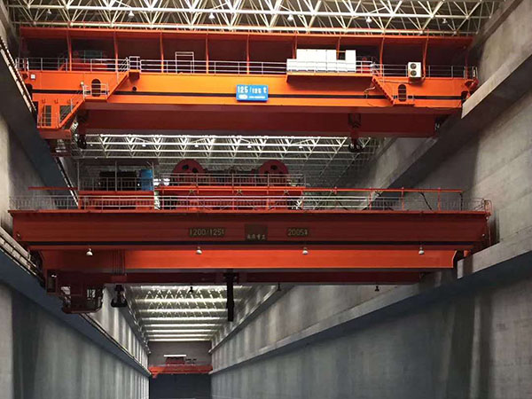 QY insulated double beam bridge crane