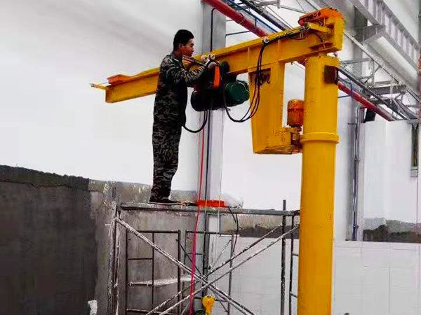 bzd type standing column cantilever crane