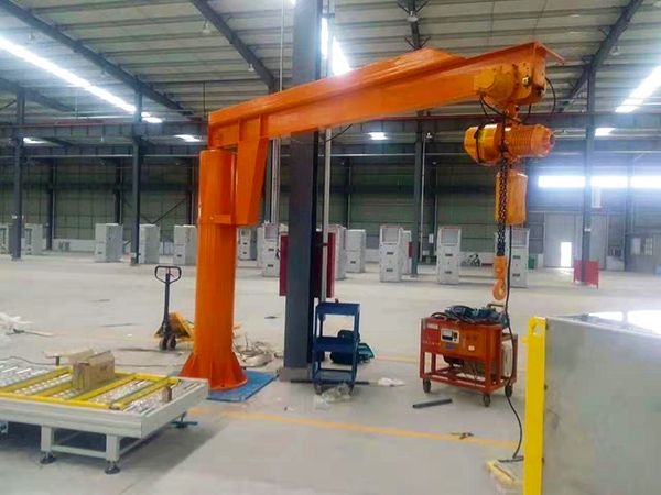 Standing column cantilever crane project