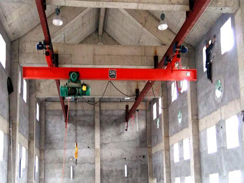 Single beam suspension bridge crane