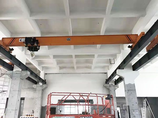 European electric single beam crane