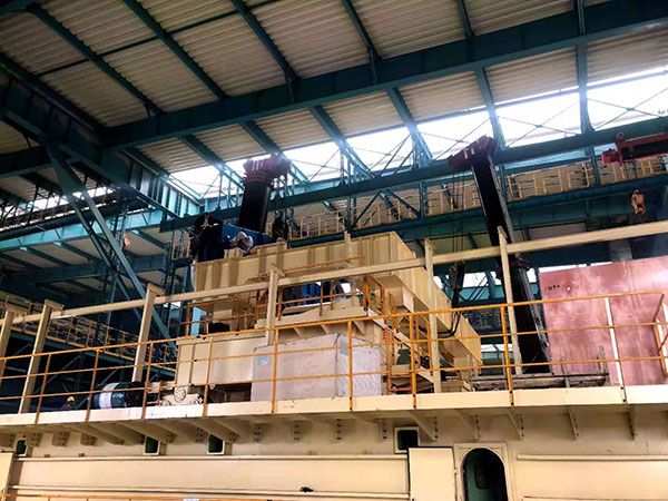 双梁吊钩桥式起重机