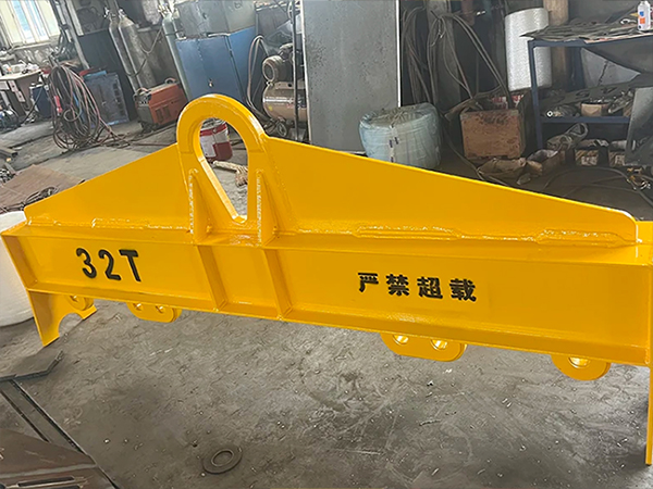横梁吊具
